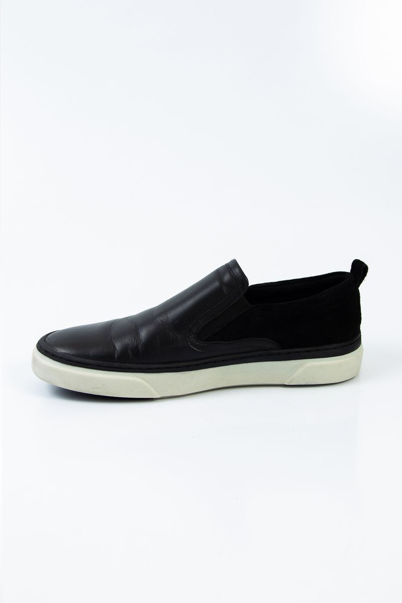 14.03.0078-020-YATCH-COURO-CAMURÇA-PRETOB