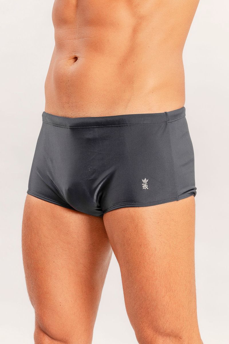 12.06.0028.130-SUNGA-LISA-GORGORAO-LATERAL-LOGO-BORDADO-CHUMBO-1407