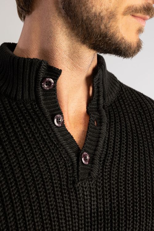 Tricot Resinado Gola Botão W25 - Preto